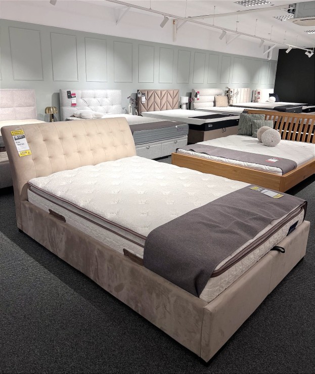 Łóżko REJA PRESTIGE 140x200 z pojemnikiem z ekspozycji Salonu Janki 