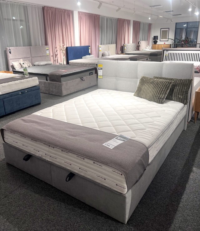 Łóżko Z 09 + TIK z pojemnikiem 160x200 z ekspozycji Salonu Janki 