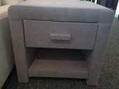 Stolik nocny 80685 z ekspozycji Łódź