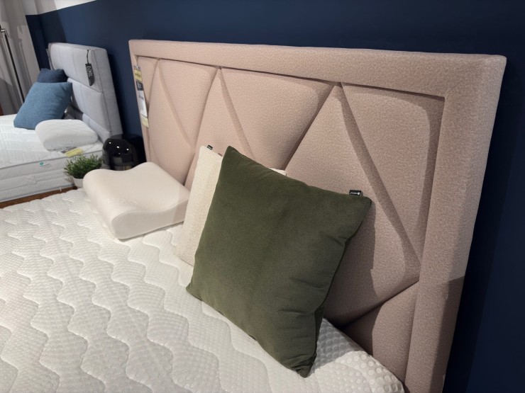 Łóżko KSRM + Z67 z pojemnikiem 160x200 z ekspozycji Salonu Józefów