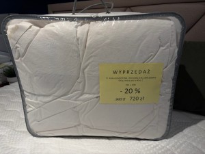 Kołdra puchowa Klimatyczna 155x200 z ekspozycji Salonu Józefów