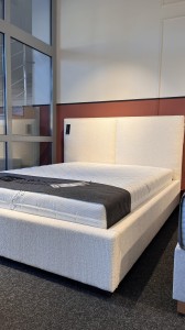 Łóżko Riga 160x200 z pojemnikiem z ekspozycji Siedlce