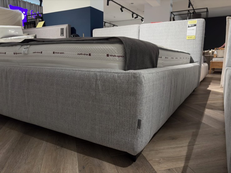 Łóżko VESTA BED 160x200 z pojemnikiem z ekspozycji Salonu Józefów