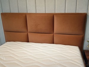 Łóżko Grande z pojemnikiem 160x200  z ekspozycji    