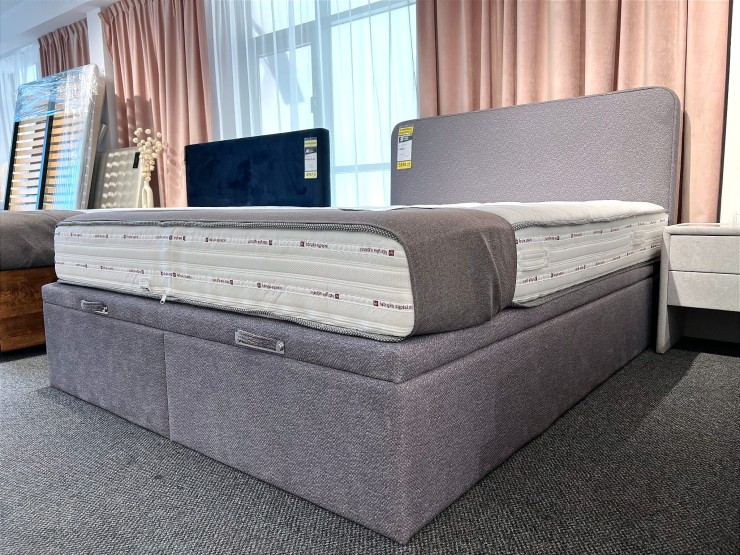 Łóżko kontynentalne PRIMO 160x200 z pojemnikiem z ekspozycji Salonu Janki  