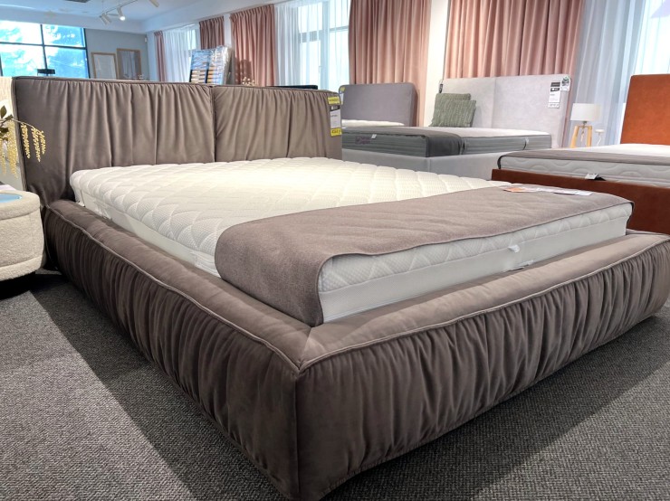Łóżko Emporio 160x200 z pojemnikiem z ekspozycji Salonu Janki