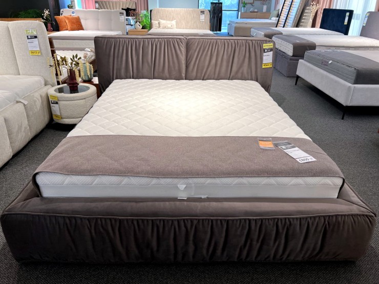 Łóżko Emporio 160x200 z pojemnikiem z ekspozycji Salonu Janki