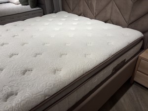 Materac PRINCE PLUS 160x200 z ekspozycji Salonu Józefów 