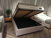 Łóżko DETROIT  z pojemnikiem 160x200 z ekspozycji Salonu Józefów