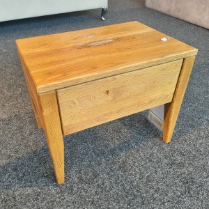 Stolik nocny SN 230 z ekspozycji Łódź 